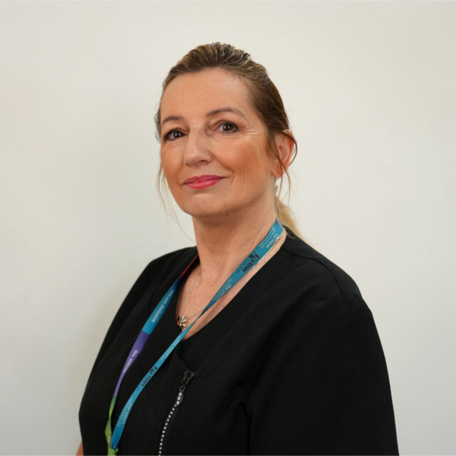 Anne Derbyshire - Rotherham College Salon